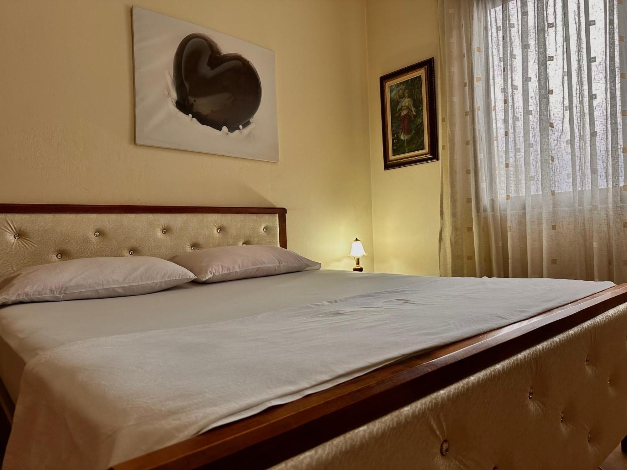 Grande House Apartment ติรานา ภายนอก รูปภาพ