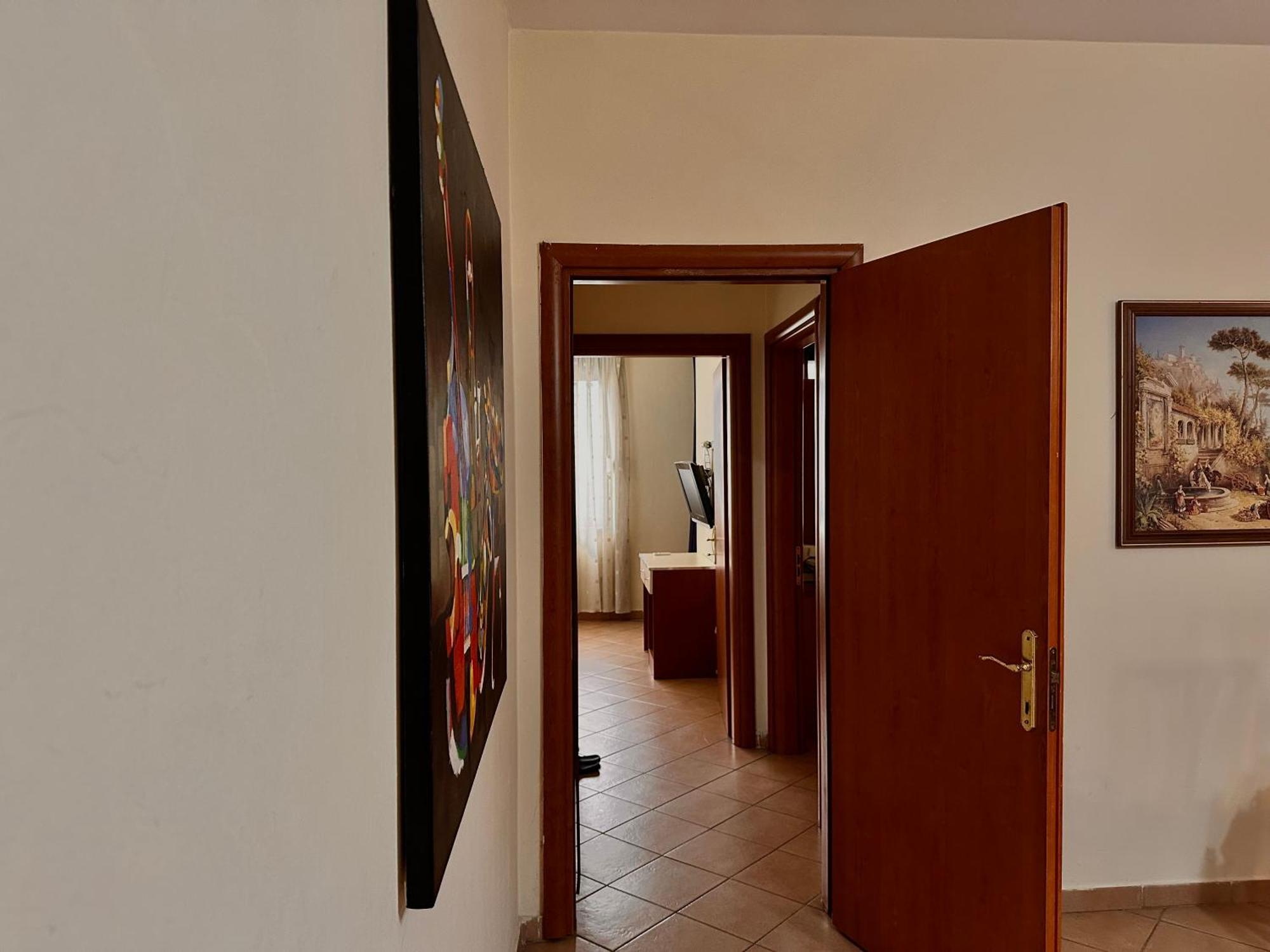 Grande House Apartment ติรานา ภายนอก รูปภาพ