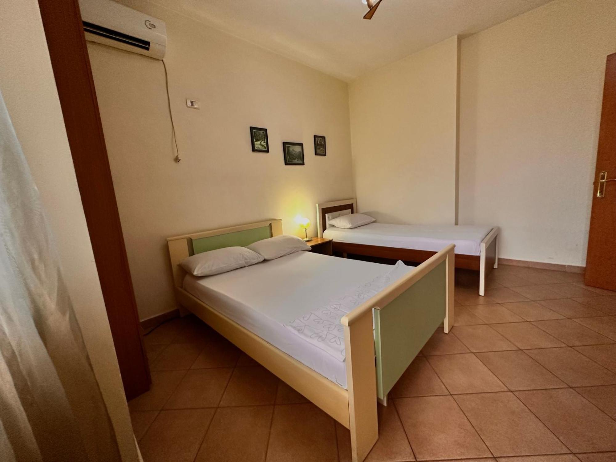 Grande House Apartment ติรานา ภายนอก รูปภาพ